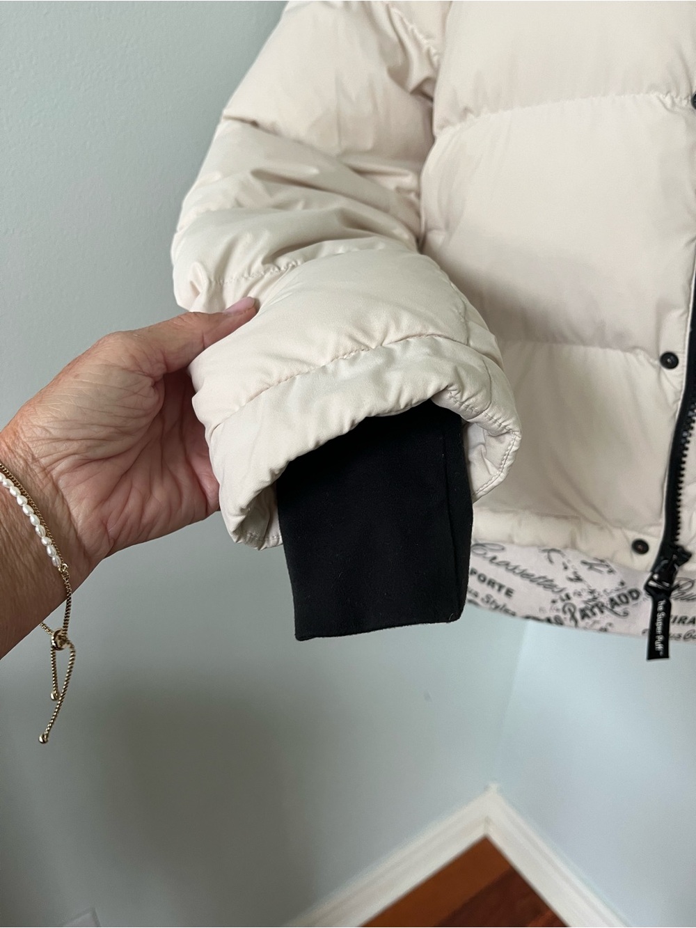 Shorty Super Puff™- cliMATTE™
$275
Trending Now - Picture 11 of 11